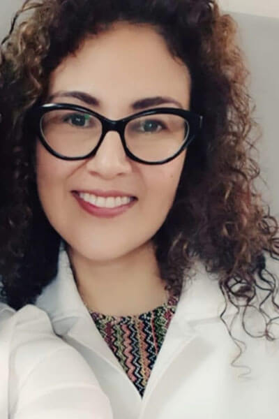 Dra. María Andrea Lezcano de Arce